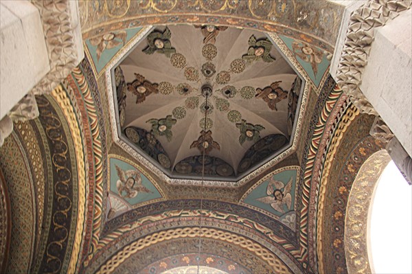 065-Эчмиадзин, Кафедральныи собор